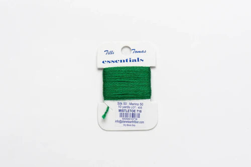 Essentials Card Mistletoe